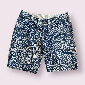 LILLY PULITZER Blue White Animal Print 10" Chipper Shorts Size 8